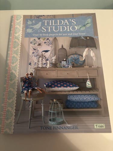 Tilda studios book tone - book,