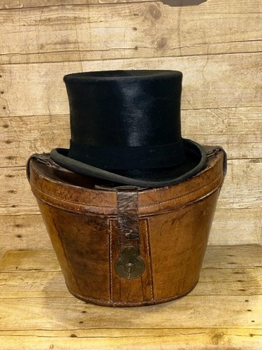 Antique black fur felt top - felt,