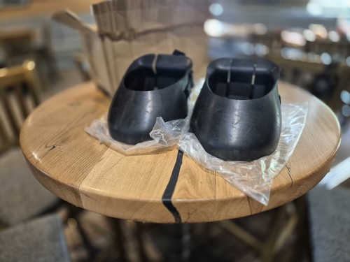Equine hoof boots - boots/protectors, (