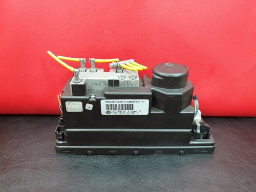 2088001148 mercedes e - /,