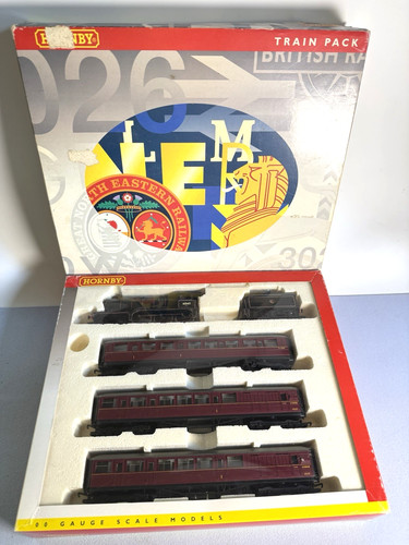 Boxed hornby gauge train - boxed,