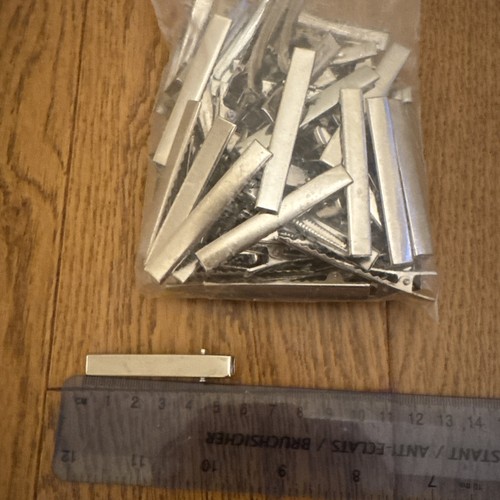 Metal crocodile clips - metal, hair
