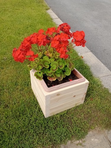 Two planters 32cm - ""two"",
