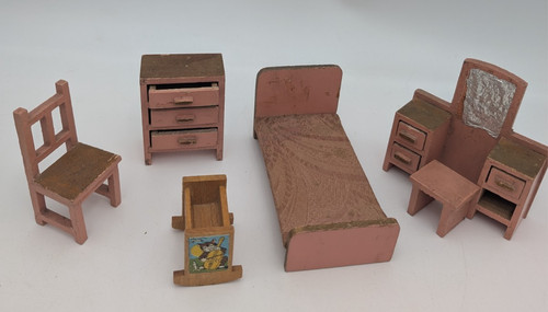 Vintage pink wooden - vintage,