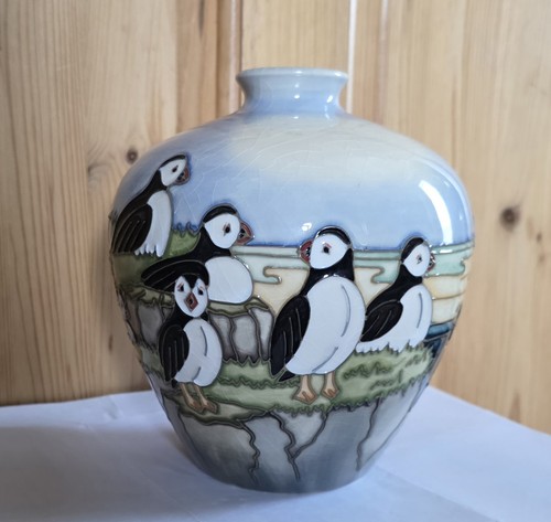 Moorcroft pottery puffin - moorcroft, 'puffin'