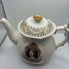 Antique Collectable Queen’s Silver Jubilee Large Teapot Price Kensington