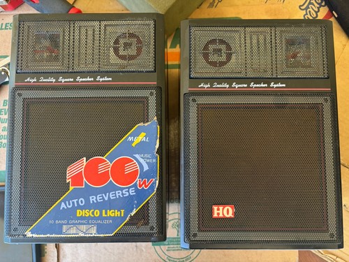 Vintage pair speaker - of,
