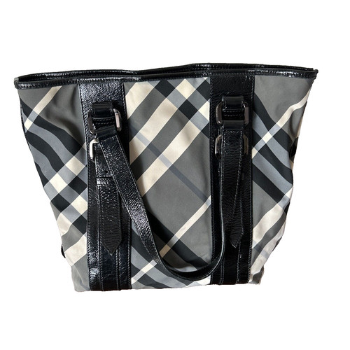 Authentic burberry victoria - authentic,