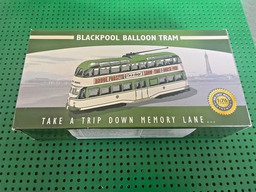 Gauge motorised tram - motorised,