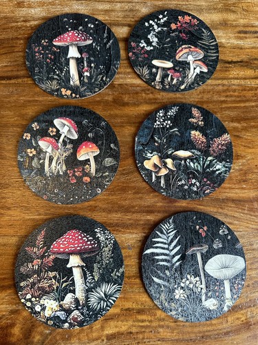 Wooden mushroom toadstool