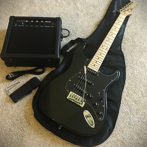Full size black electric - black,