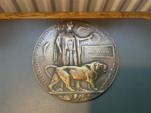 Ww1 memorial plaque death - plaque,
