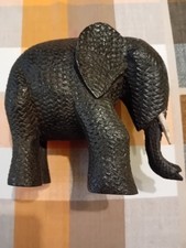 EBONY ELEPHANT WITH TEXTURE