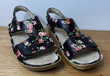 Alegria Comfort Sandals Shoes Size 37 Black Floral Easy Close Open Toe SAMPLE