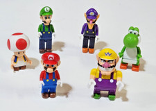 6 KNEX Mario Kart Wii Mini Figures Nintendo Waluigi Wario Yoshi Toad Luigi K'NEX
