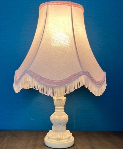 Vintage table lamp cream - table,