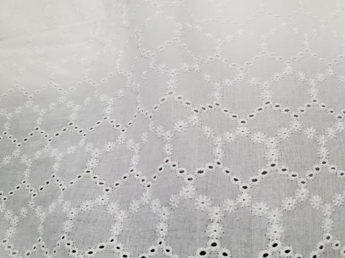 Broderie anglaise cotton - broderie,