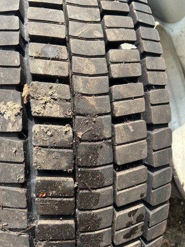 Commercial truck tyres - commercial,