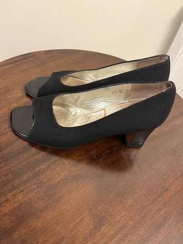 Ladies russell bromley open - russell&bromley,