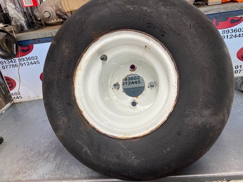 Stud wheel 19x10 50 - 4, 19x10.50-8
