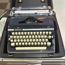 Adler Gabriele 35 Typewriter
