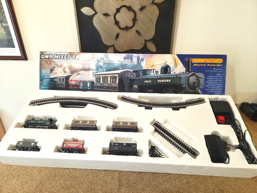 Hornby railways gauge - hornby, r1000