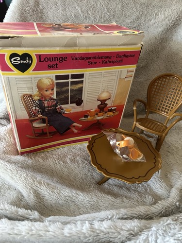 Pedigree sindy lounge set with - pedigree,