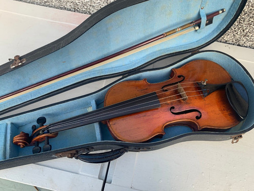 Antique violin birds - violin, eye
