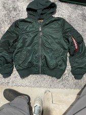Alpha Industries MA-1 Bomber