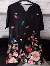 BNWOT Size 16 (xxl) Black