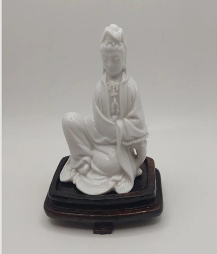 Vtg blanc chine statue - vtg,