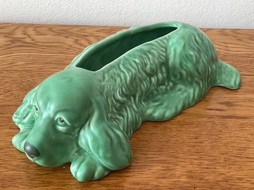 Sylvac green spaniel posy vase - green,
