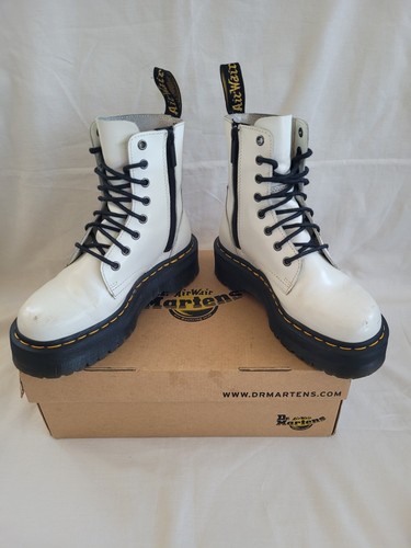 Martens boots size 4 - size,