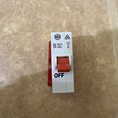 Wylex amp curve ka mcb - wylex,