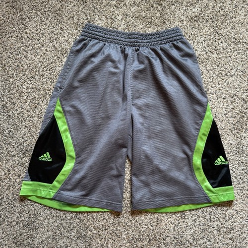 Vintage adidas size medium - vintage,