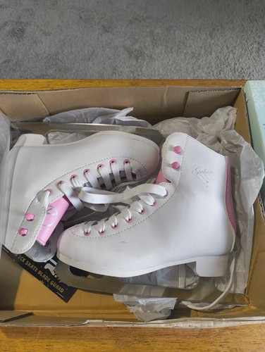Sfr galaxy ice skates - sfr, uk