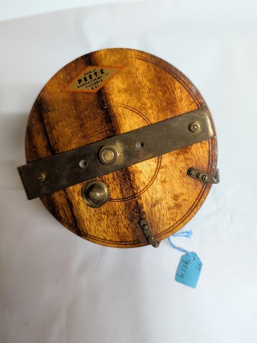Vintage peetz wooden fishing - vintage,