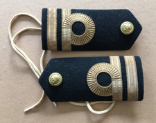 Royal Navy epaulettes for