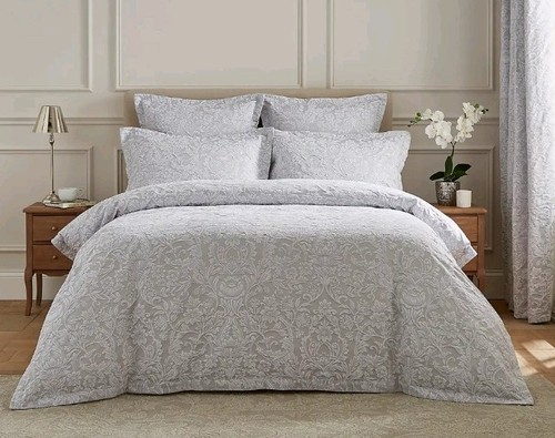 Dorma winchester duvet set - ,