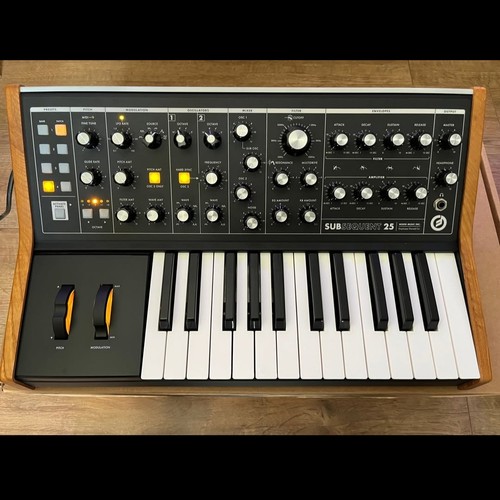 Moog subsequent - (made,