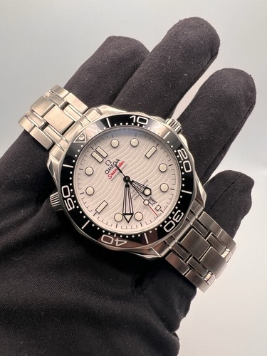 Omega seamaster diver 300m - omega,