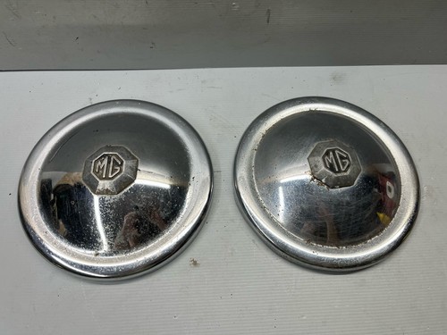 Magnette hub caps - hub, with