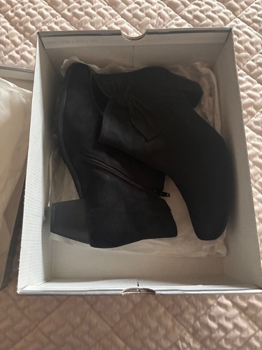 Gabor dark navy suede ankle