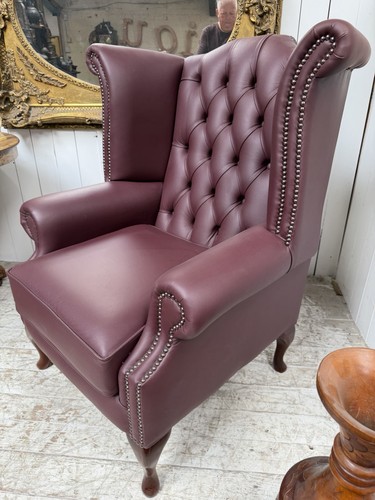 Leather queen anne - queen,