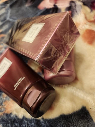Discontinue avon perfume gift