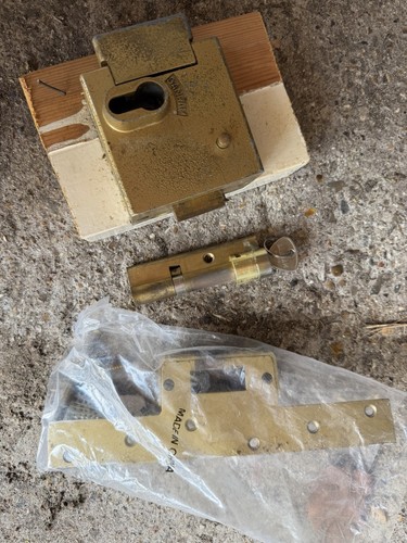 Banham front door mortice - front,