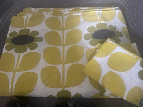 Olive and orange - ,