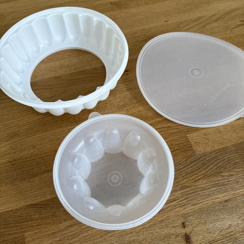 Tupperware piece vintage - tupperware,