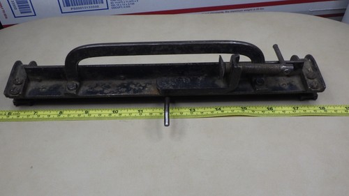 Rare antique saw vice - antique,