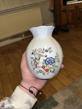 Royal Tara fine bone china Celtic Spirit Ireland DesignVase Vintage Flowers